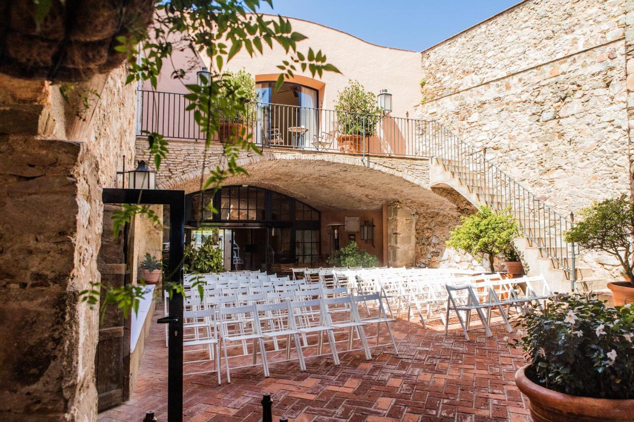 יפראנק El Far Hotel Restaurant מראה חיצוני תמונה