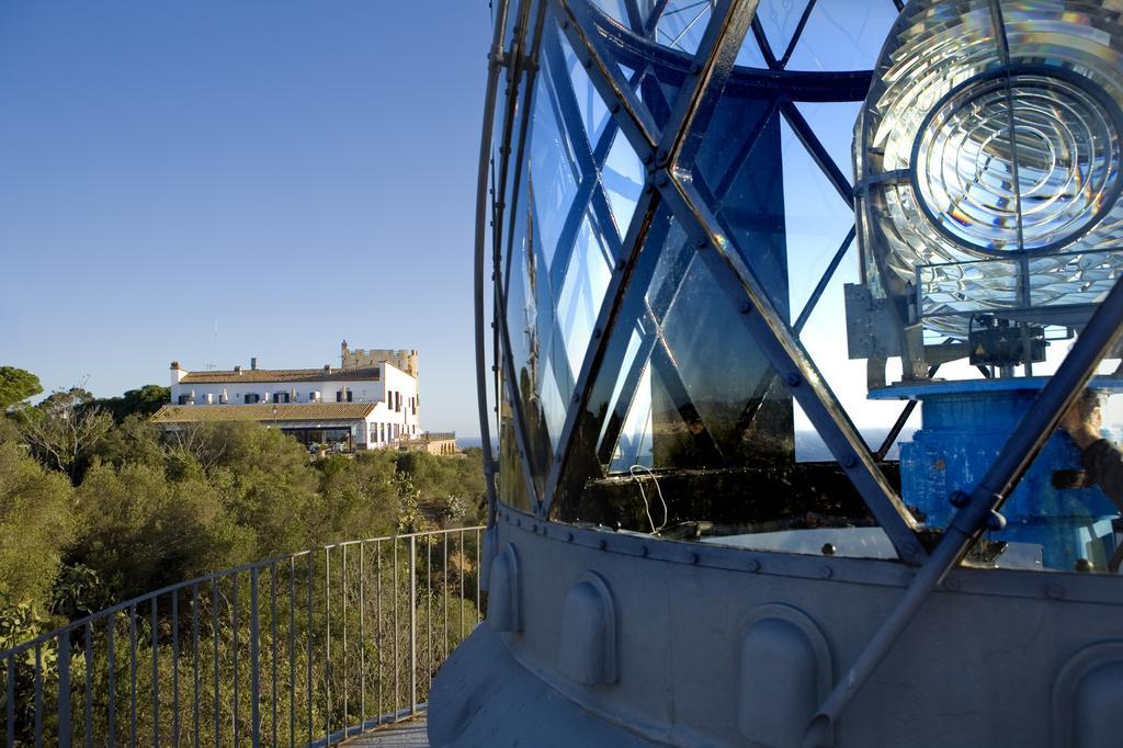 יפראנק El Far Hotel Restaurant מראה חיצוני תמונה